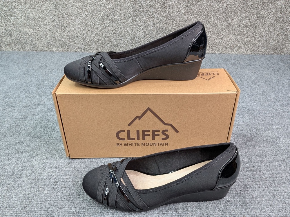 Cliffs By White Mountain Shoes Womens 8 Black Bowie Wedge Dress Pump Comfort